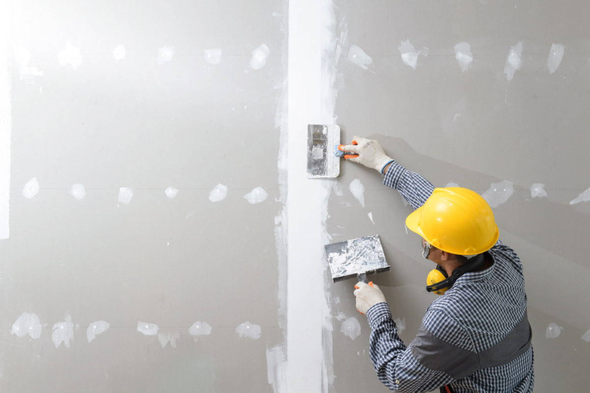 diy-disaster-issues-you-can-avoid-with-professional-drywall-repair